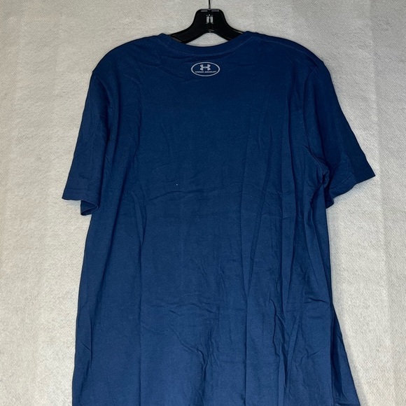 🆕 NWOT Men Size Large Under Armor Shirt Gold/Navy Blue Tee Shirt Fast Shipping - Picture 6 of 6